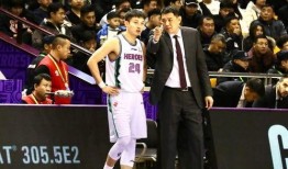 篮球球员爆料最新消息,揭秘赛场背后惊人内幕！”