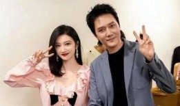 娱乐八卦姐妹吃瓜,吃瓜现场，笑料连连！