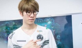 doinb最新爆料theshy,Theshy或将迎来职业生涯新篇章？